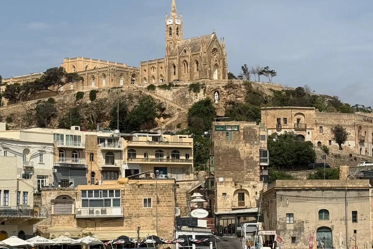 Getting Around Gozo 2026: Buses, Bolt, Scooter & Car Hire